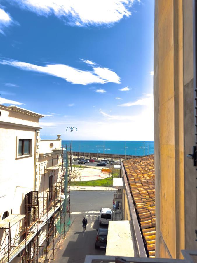 Terrazza Fama Βίλα Κατάνια Εξωτερικό φωτογραφία